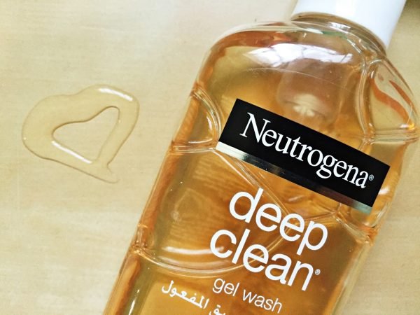 Neutrogena Deep Clean Gel Wash – Oil - free Daily Facial Cleanser For Oily & Combination Skin (200ml) - My Store